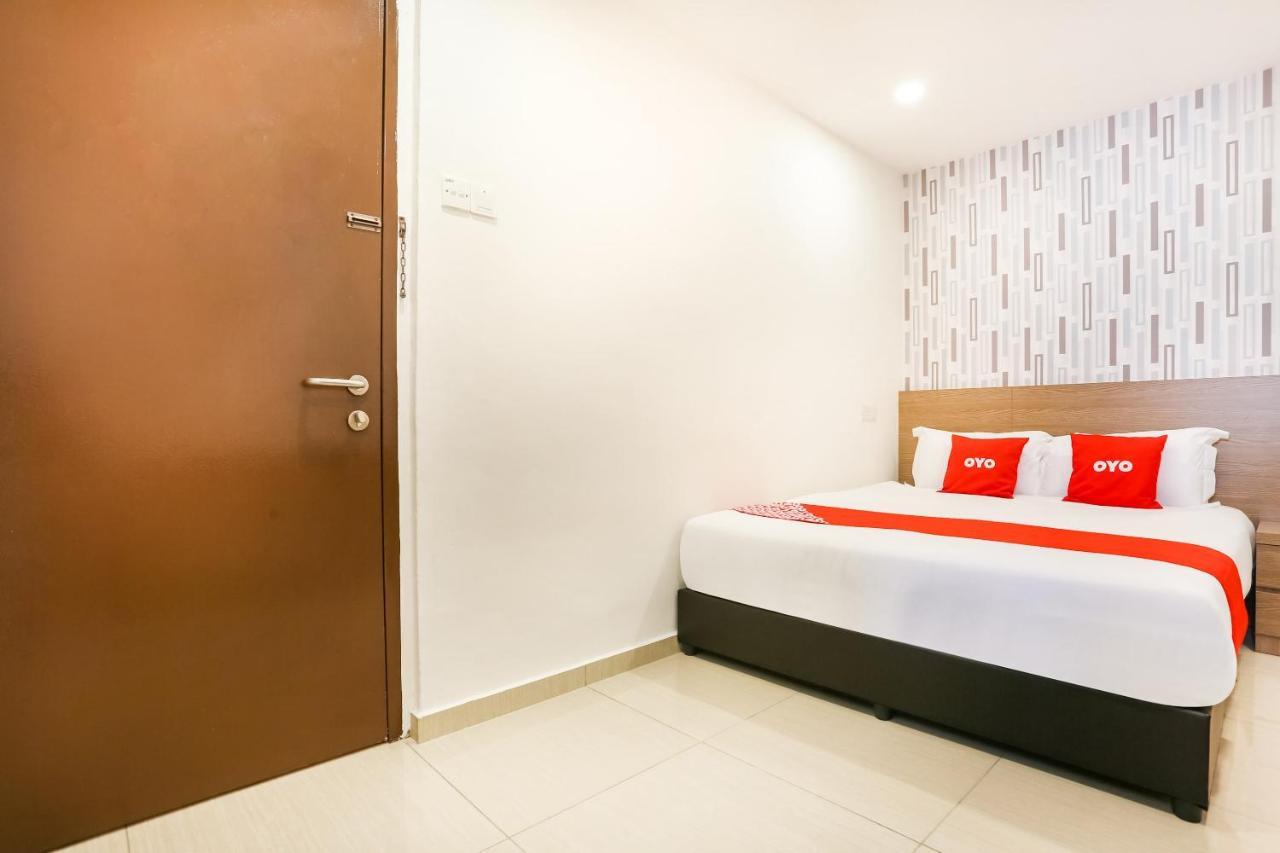 Dyaya Hotel ملقا المظهر الخارجي الصورة