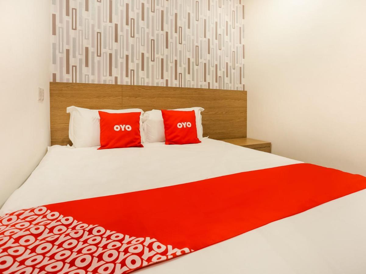 Dyaya Hotel ملقا المظهر الخارجي الصورة